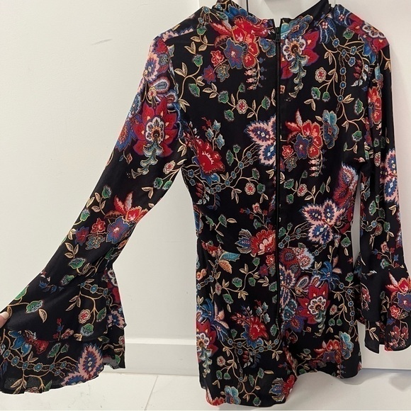 SALE Alice+ Olivia Floral Romper- Size 2 SALE - Picture 13 of 14